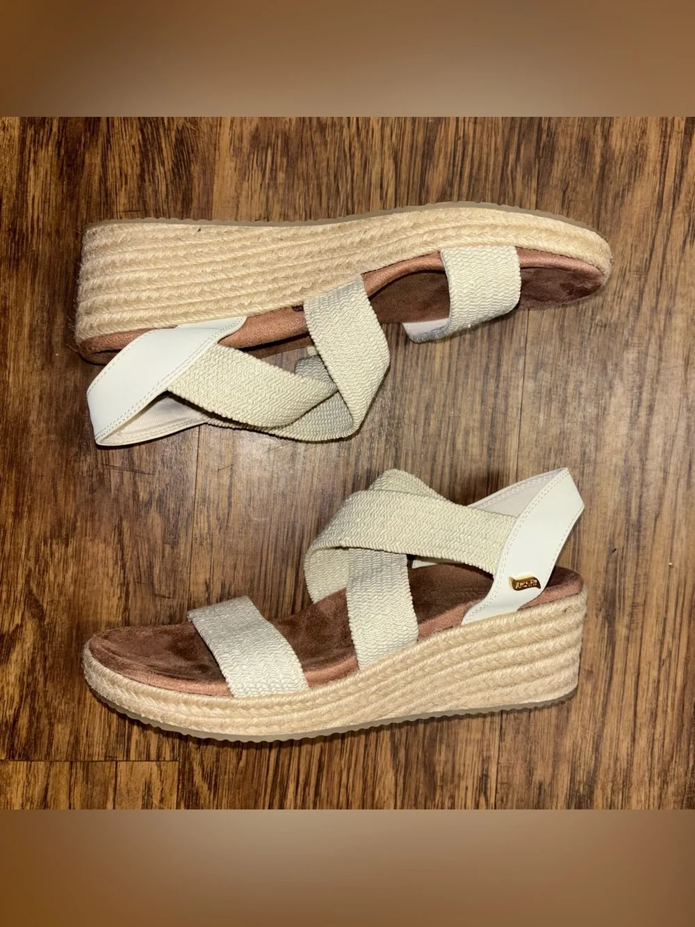 Skechers Martha Stewart Sandals Size 7 NWOT
